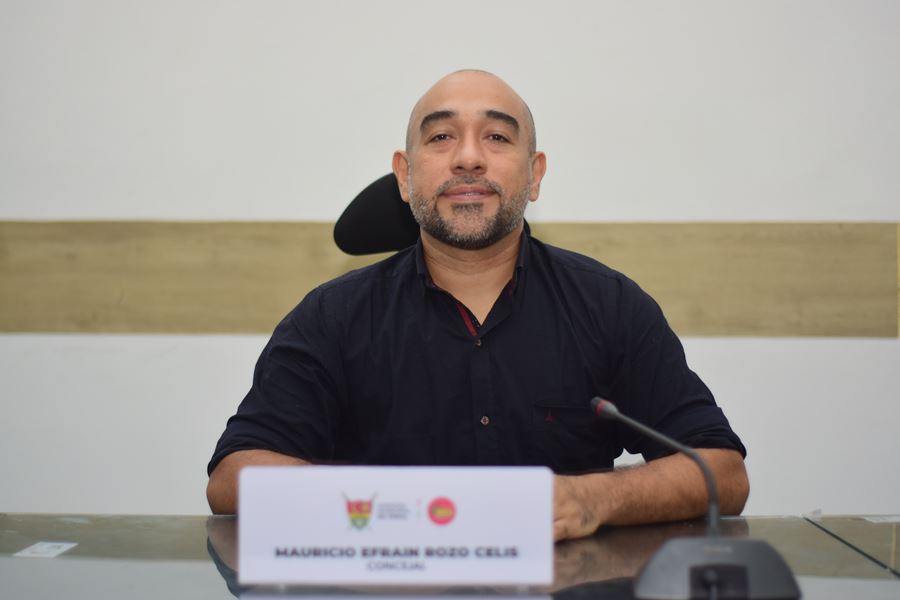 Retrato de Mauricio Efrain Rozo Celis